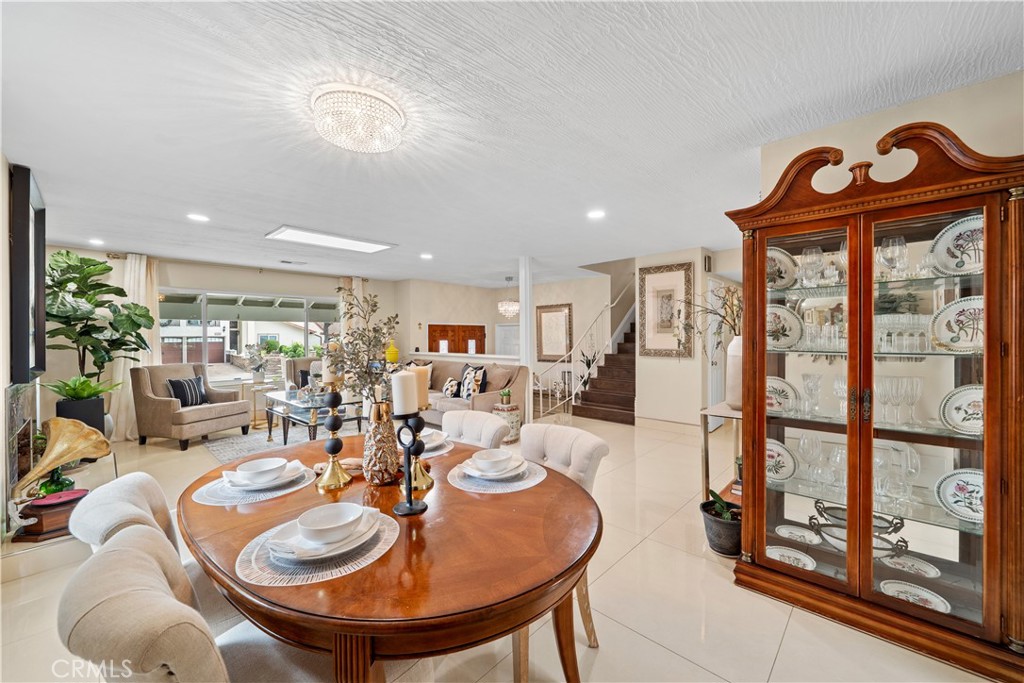 MLS #OC25267288 image #10