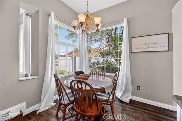 Detail Gallery Image 20 of 55 For 27536 Swallow Ct, Temecula,  CA 92591 - 3 Beds | 2/1 Baths