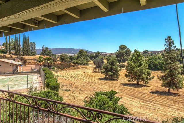 Detail Gallery Image 27 of 31 For 199 Summit View Dr #E,  Calimesa,  CA 92320 - 2 Beds | 2 Baths