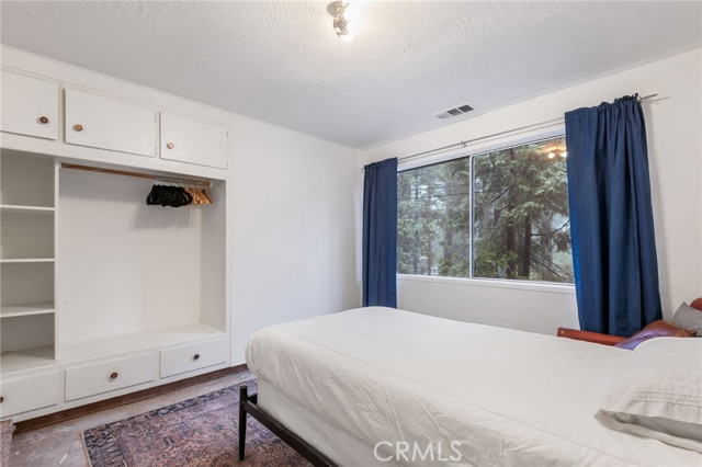 641 Buckingham, Lake Arrowhead, CA 92385
