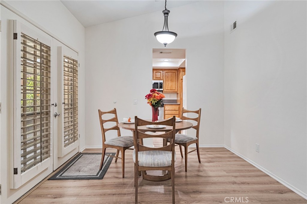 MLS #SR25240592 image #11