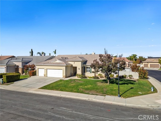 Detail Gallery Image 2 of 39 For 13612 Calico Village Dr, Bakersfield,  CA 93316 - 3 Beds | 2/1 Baths