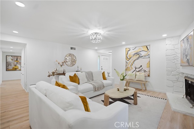 Detail Gallery Image 4 of 34 For 329 Orange St, San Gabriel,  CA 91776 - 3 Beds | 2 Baths