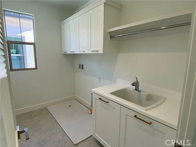 120 White Jasmine, Irvine CA: https://media.crmls.org/medias/485f6410-d232-46e8-aebe-52a2dd4a5304.jpg