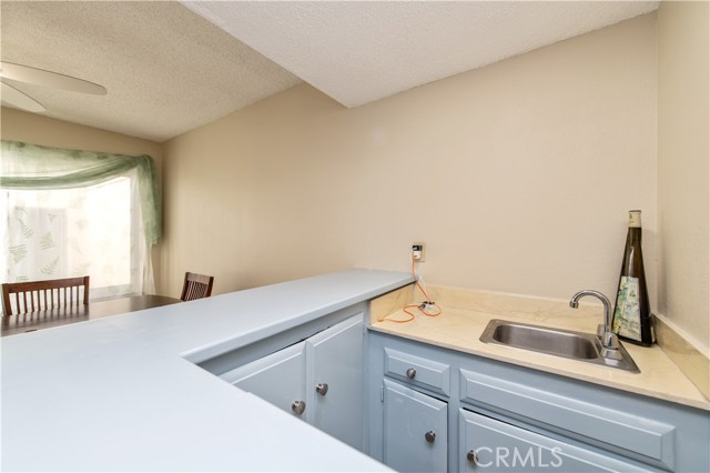 12441 Interior Circle, Los Alamitos CA: https://media.crmls.org/medias/48606f7d-4164-4ce1-be44-85d16371de67.jpg