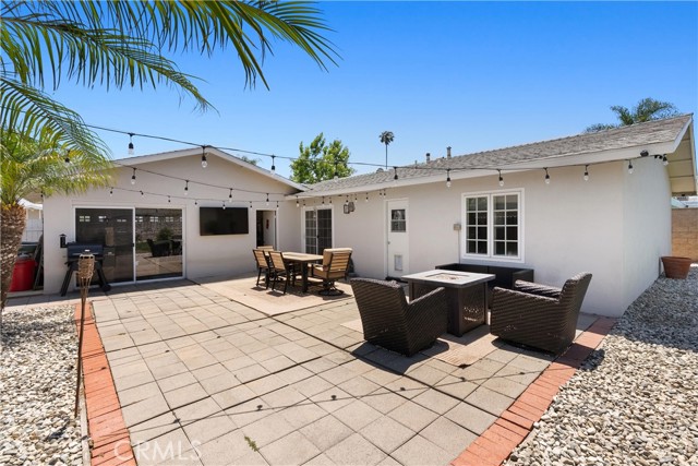 10171 Kukui Drive, Huntington Beach CA: https://media.crmls.org/medias/4860b506-f507-42a0-bfca-58d35c32d5b2.jpg
