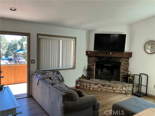 Detail Gallery Image 15 of 17 For 1960 Baldwin Lake, –,  CA 92314 - 2 Beds | 1 Baths