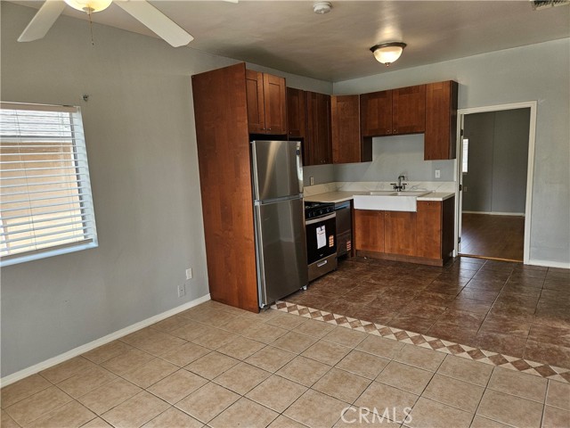 Detail Gallery Image 17 of 18 For 964 Cypress, Pasadena,  CA 91103 - 3 Beds | 2 Baths