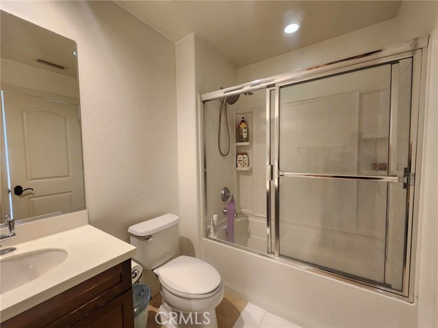 Detail Gallery Image 8 of 29 For 625 S Melrose St, Anaheim,  CA 92805 - 2 Beds | 2/1 Baths