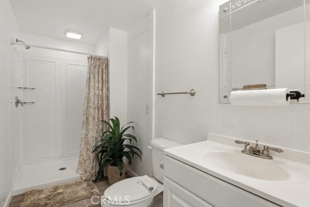 8670 Barton Street, Riverside CA: https://media.crmls.org/medias/48624a37-de91-48de-814b-6f44ac10f81f.jpg
