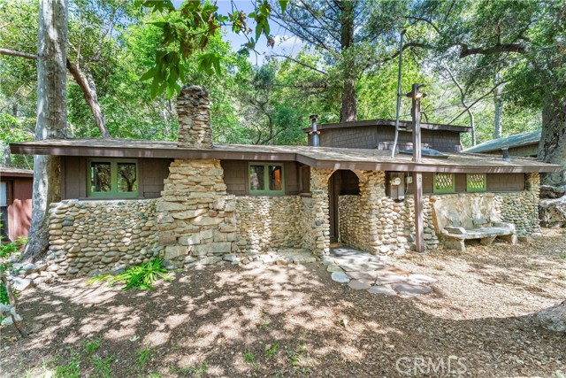 25 Hot Spring Canyon Rd, San Juan Capistrano CA: https://media.crmls.org/medias/4862683a-b1d9-495f-8631-9e1dba309fb7.jpg