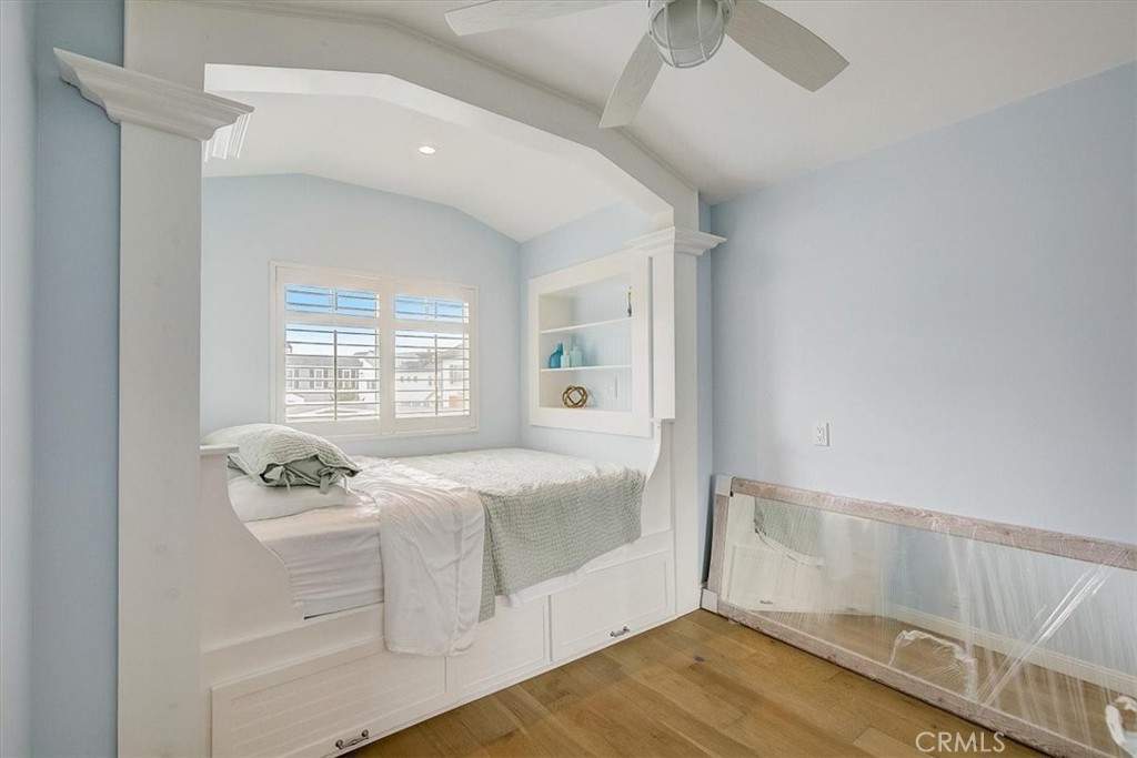 MLS #OC26164993 image #20