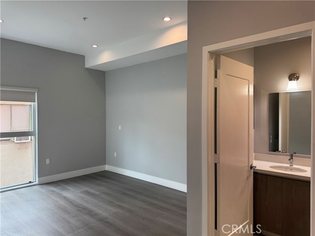 1223 N Hayworth Avenue # 7, West Hollywood, California 90046, 2 Bedrooms Bedrooms, ,2 BathroomsBathrooms,Residential Lease,For Rent,1223 N Hayworth Avenue # 7,CRSR24235963