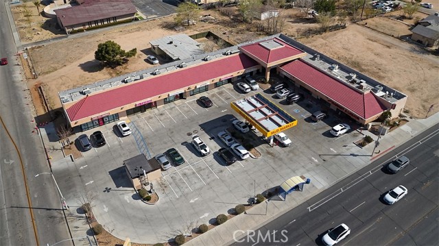 16530 Green Tree Blvd, Victorville, California 92395, ,Commercial Lease,For Rent,16530 Green Tree Blvd,CRHD25069126