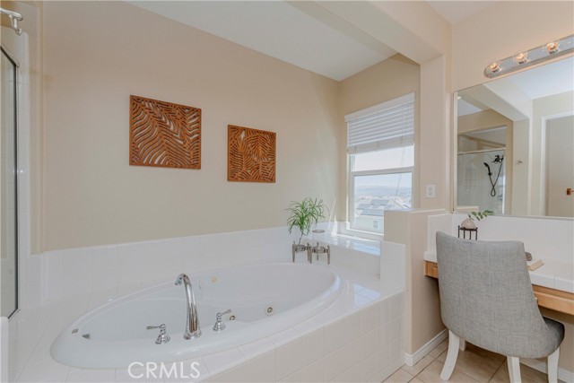 25228 Coral Canyon Road, Corona CA: https://media.crmls.org/medias/486722cc-c1bc-47b9-b4fd-fd38dab81daf.jpg