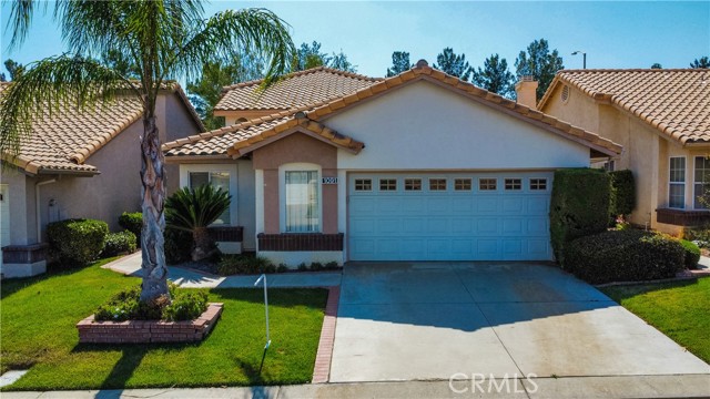 1091 Cypress Point Dr, Banning, CA 92220