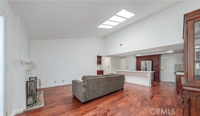 Detail Gallery Image 8 of 33 For 9781 La Esperanza, Fountain Valley,  CA 92708 - 4 Beds | 2 Baths