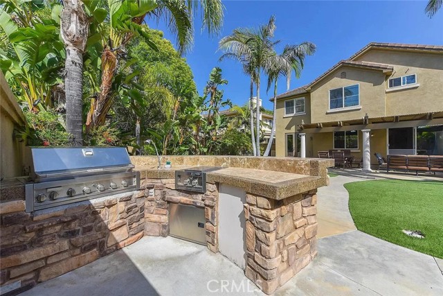 Detail Gallery Image 12 of 15 For 23 Benavente, Irvine,  CA 92606 - 6 Beds | 3 Baths