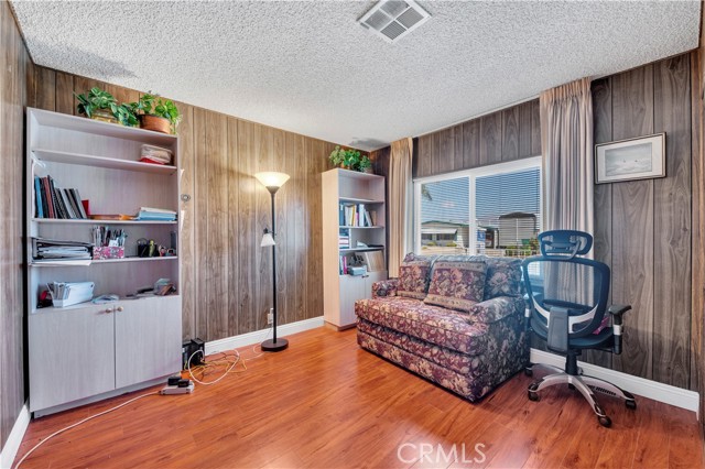 43609 Walden Way, Hemet CA: https://media.crmls.org/medias/4869315f-f01c-468c-bdff-f30eea3e6bfb.jpg