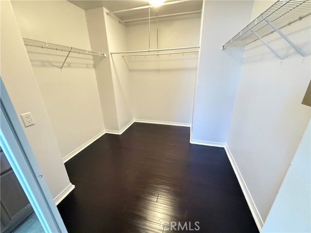 9093 Seal Beach Drive, Hesperia CA: https://media.crmls.org/medias/486a154b-c221-428e-a47c-1a50b408319b.jpg