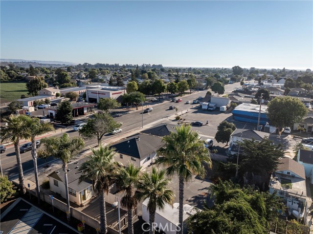 Detail Gallery Image 13 of 19 For 414 E Grand Ave, Arroyo Grande,  CA 93420 - 6 Beds | 4 Baths