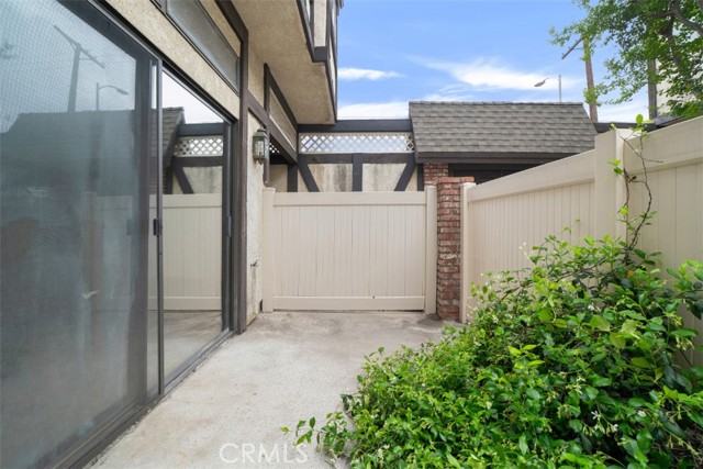 Detail Gallery Image 5 of 32 For 20737 Roscoe Bld #701,  Winnetka,  CA 91306 - 3 Beds | 2/1 Baths