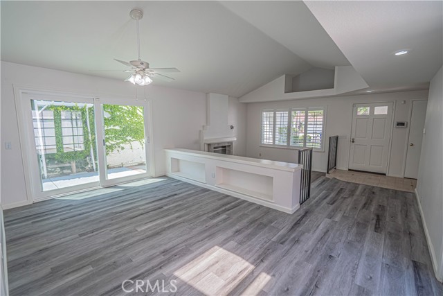 Detail Gallery Image 10 of 32 For 26506 Strambino Ct, Valencia,  CA 91355 - 2 Beds | 2 Baths