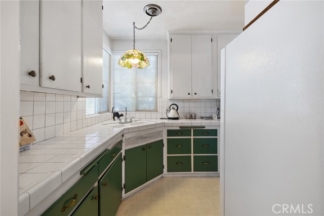 13501 Fernmont Street photo 8