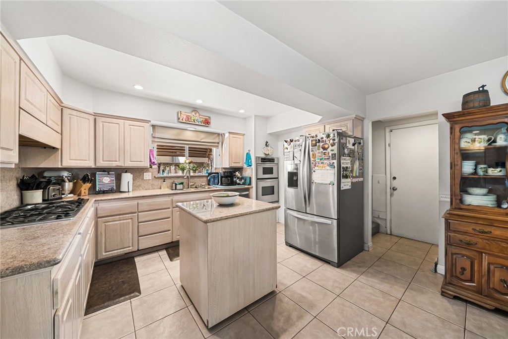 MLS #PW25276861 image #15