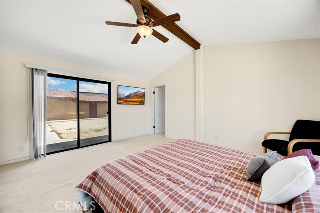 11915 Redwood Avenue, Hesperia CA: https://media.crmls.org/medias/486d000a-f044-42d8-b56c-5da4e24e8c7f.jpg