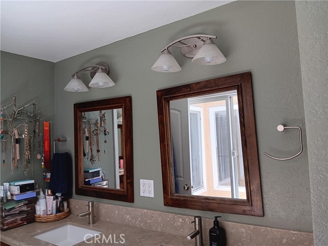 2520 Ruhland Avenue, Redondo Beach, California 90278, 2 Bedrooms Bedrooms, ,1 BathroomBathrooms,Residential,Sold,Ruhland,OC23112406