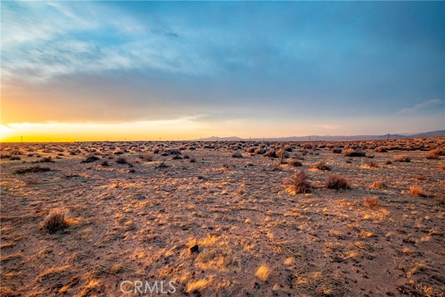 1 APN 0496-051-09 Santa Fe Avenue, Hinkley CA: https://media.crmls.org/medias/486e396a-16ce-4de6-8f76-fddd600d96e6.jpg