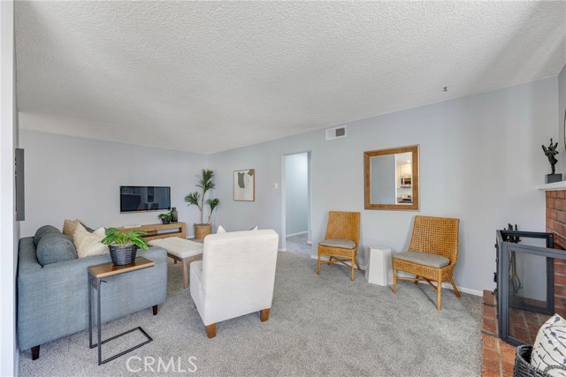 Detail Gallery Image 11 of 65 For 11782 Azalea, Fountain Valley,  CA 92708 - – Beds | – Baths