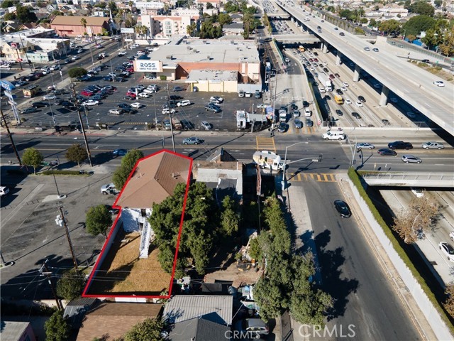458 W Vernon Avenue, Los Angeles CA: https://media.crmls.org/medias/486e46fb-8e90-4348-9a10-394dfa4f68a4.jpg