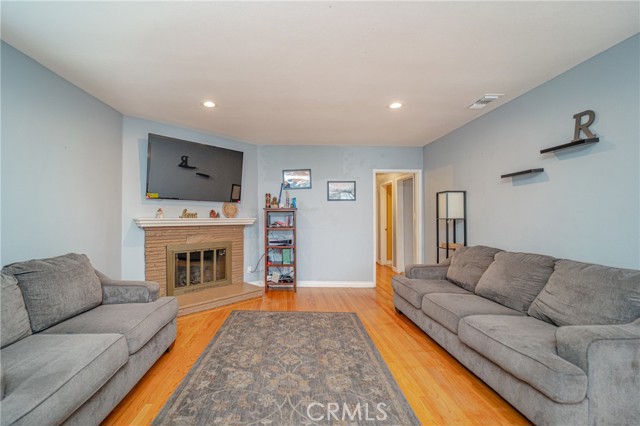 Detail Gallery Image 5 of 52 For 824 S Fenimore Ave, Covina,  CA 91723 - 3 Beds | 2 Baths