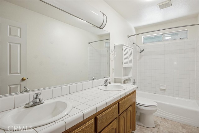 Detail Gallery Image 13 of 51 For 8825 Old Santa Rosa Rd, Atascadero,  CA 93422 - 6 Beds | 3 Baths