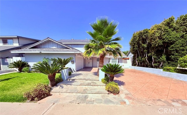 24811 Calle El Toro Grande, Lake Forest CA: https://media.crmls.org/medias/48704ba5-1a0a-4002-88aa-ab96e25af4fd.jpg