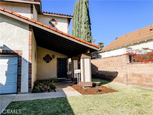 205 W 2nd St, San Dimas, CA 91773