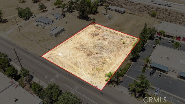 Detail Gallery Image 8 of 11 For 18175 Collier, Lake Elsinore,  CA 92530 - – Beds | – Baths