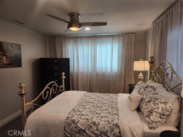 Detail Gallery Image 9 of 12 For 12028 Brookshire, Downey,  CA 90242 - 2 Beds | 2 Baths