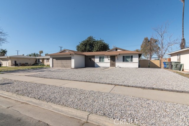 5506 Corwin Ln, Riverside, CA 92503