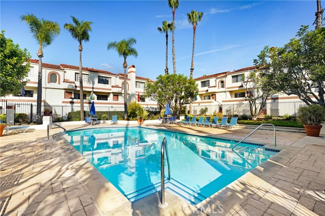 Front Image Thumbnail for CRSB25265922