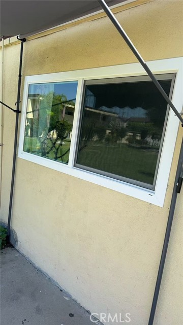 Detail Gallery Image 3 of 13 For 4109 W 5th #A1,  Santa Ana,  CA 92703 - 2 Beds | 2 Baths