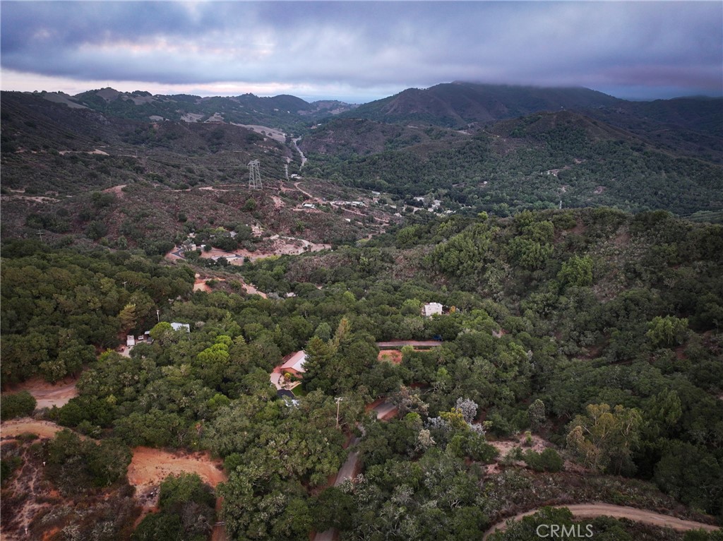 https://media.crmls.org/medias/4872bab9-9fd4-4476-8466-c8054be7a6d4.jpg?preset=X-Large