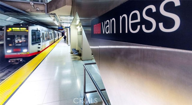 Detail Gallery Image 62 of 75 For 100 Van Ness Ave #1810,  San Francisco,  CA 94102 - 1 Beds | 1 Baths