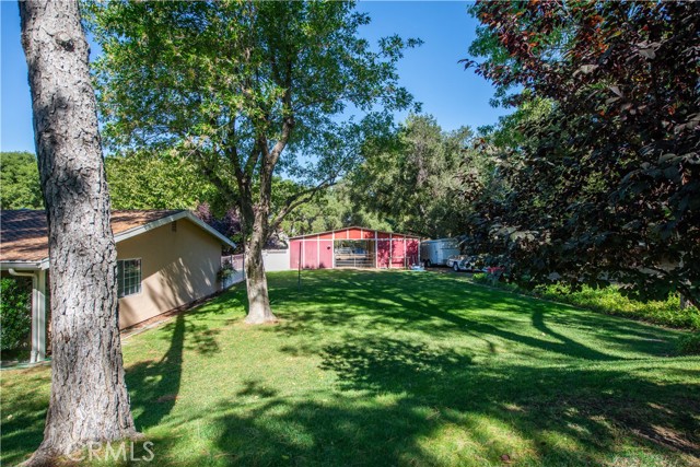 Detail Gallery Image 29 of 31 For 15877 Warm Springs Dr, Canyon Country,  CA 91387 - 5 Beds | 3 Baths