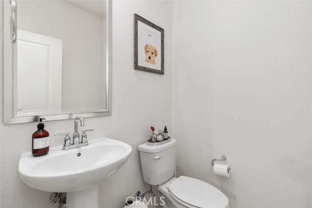 Detail Gallery Image 18 of 44 For 503 Deeann, Lake Forest,  CA 92610 - 2 Beds | 2/1 Baths