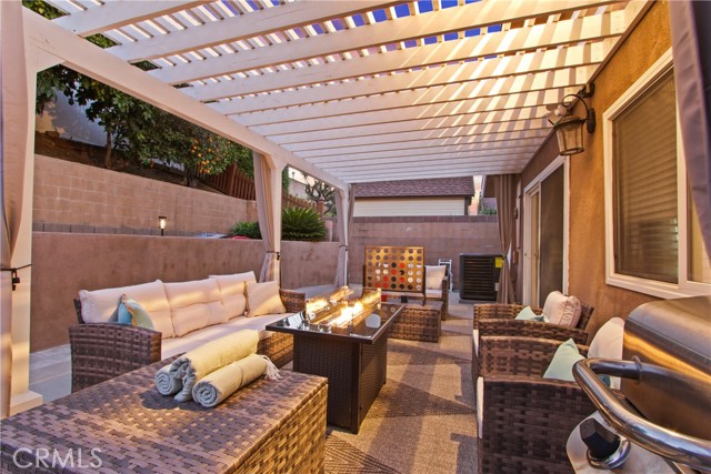 1737 Roseglen Avenue, San Pedro CA: https://media.crmls.org/medias/4875614f-9082-44bc-81ee-a6441ab57f8b.jpg
