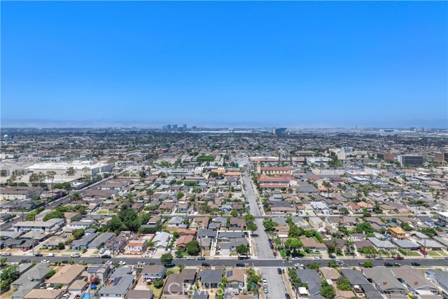 11905 Freeman, Hawthorne CA: https://media.crmls.org/medias/4875ade3-8b57-4930-89d6-8486835ed0a2.jpg