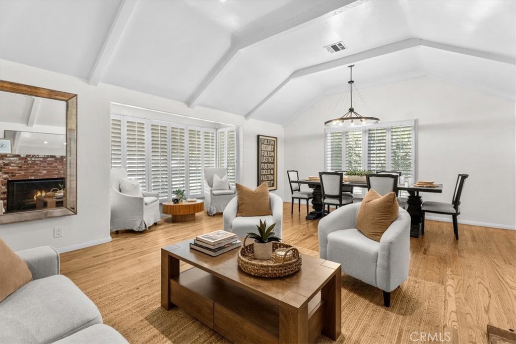 MLS #OC26112298 image #4